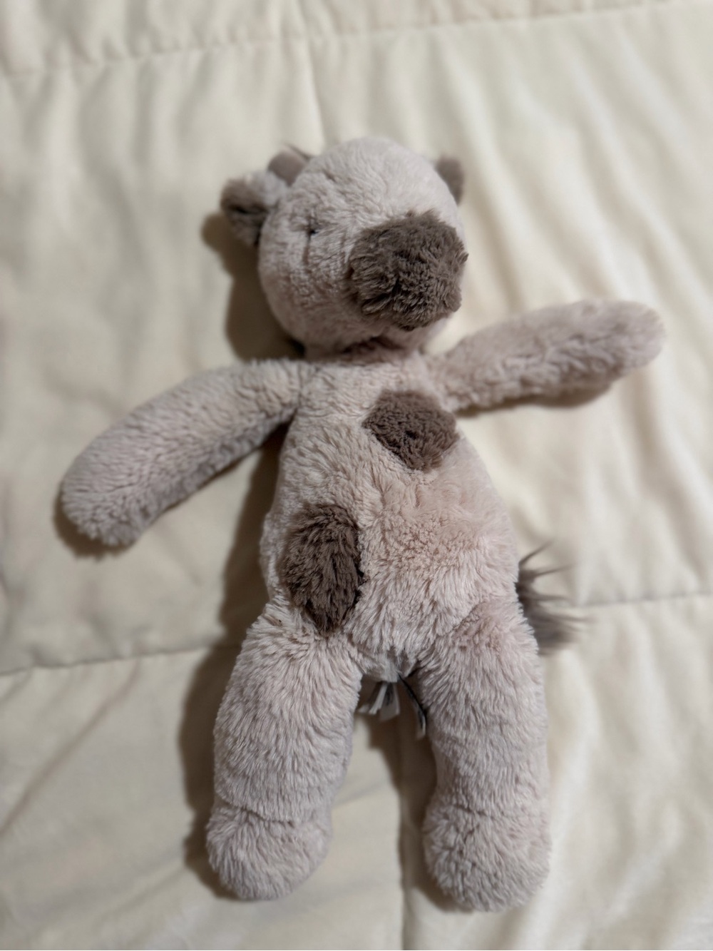 Billie the Giraffe Jellycat Plush Tan and Brown Spotted Stuffed Animal